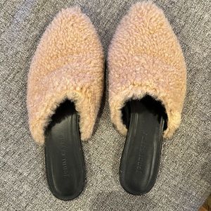 Authentic Jenni Kane Shearling mule Tan size 38